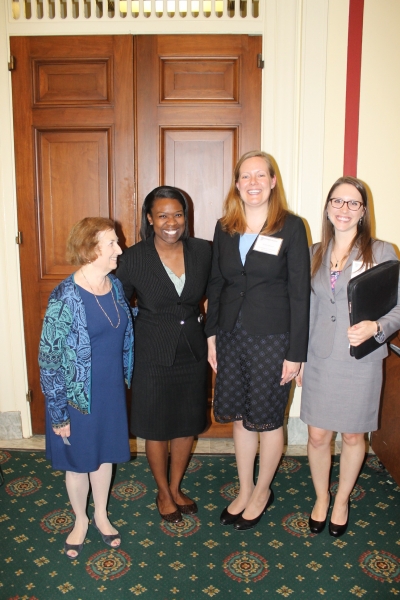 Lois Schiffer with Vanderbilt Law School Students
