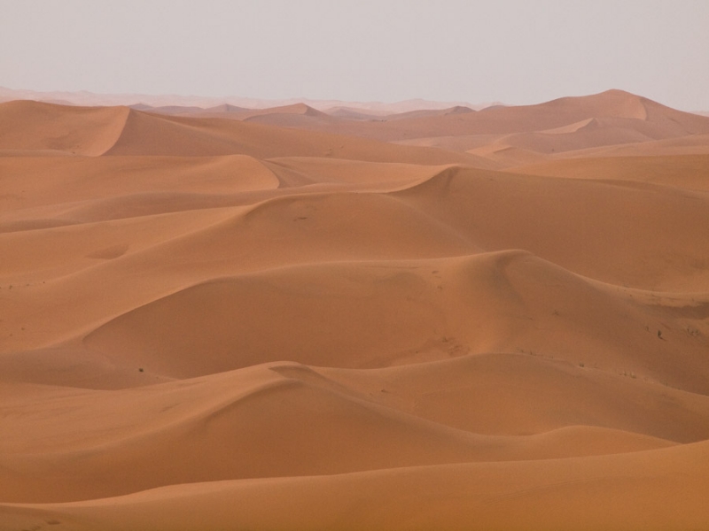 China's Tengger Desert (Photo: Evgeni Zotov)