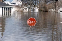 East Grand Forks flood, Minnesota Department of Natural Resources, 2001