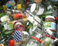 In this month's ELR, Viscusi et. al examine household recycling behavior